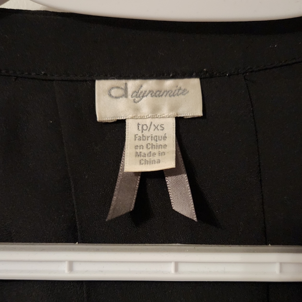 blouse - Picture 2 of 2